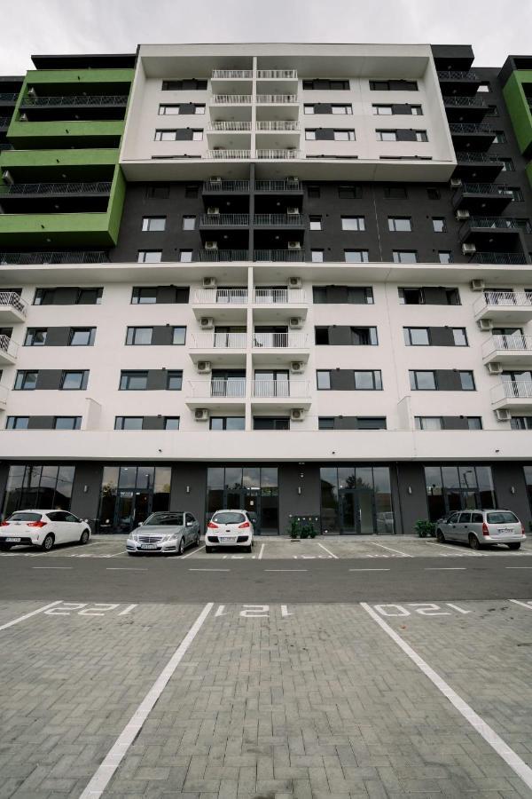 Appartement Peace House à Oradea Extérieur photo