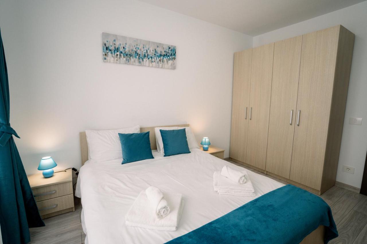 Appartement Peace House à Oradea Extérieur photo